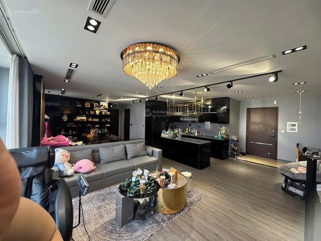 Chính chủ bán căn 122m toat the park home 3 ngủ, 2 vn  dịch vọng  cầu giấy