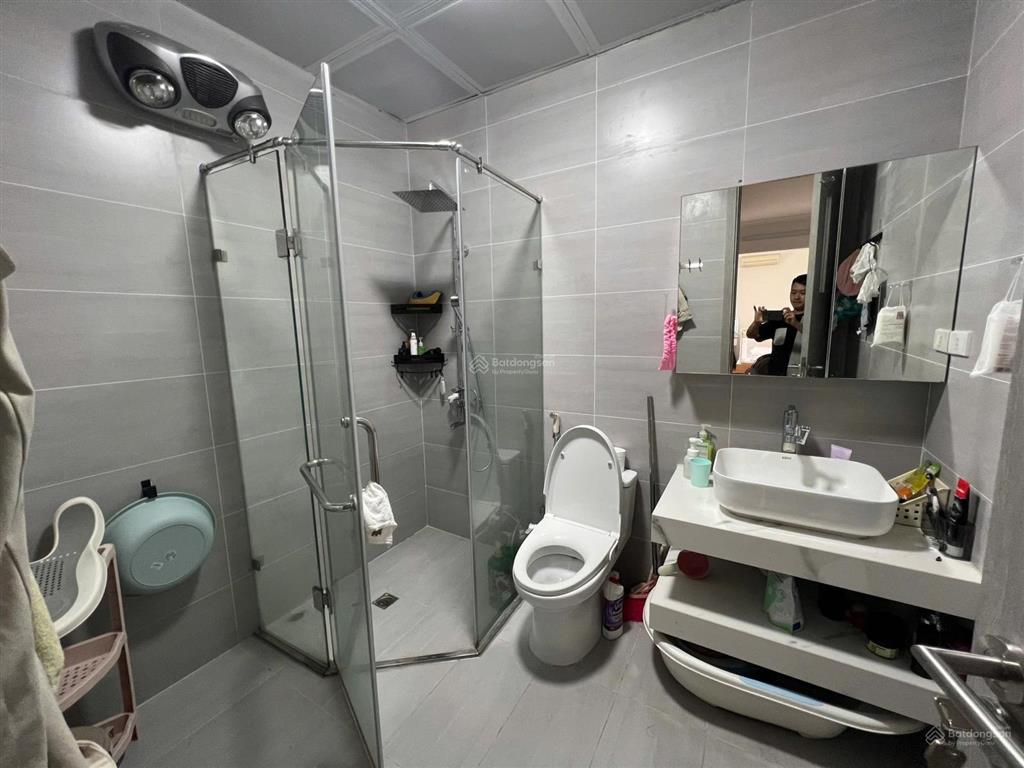 Cho thuê căn 3 ngủ toà 282 nguyễn huy tưởng 16tr/ tháng