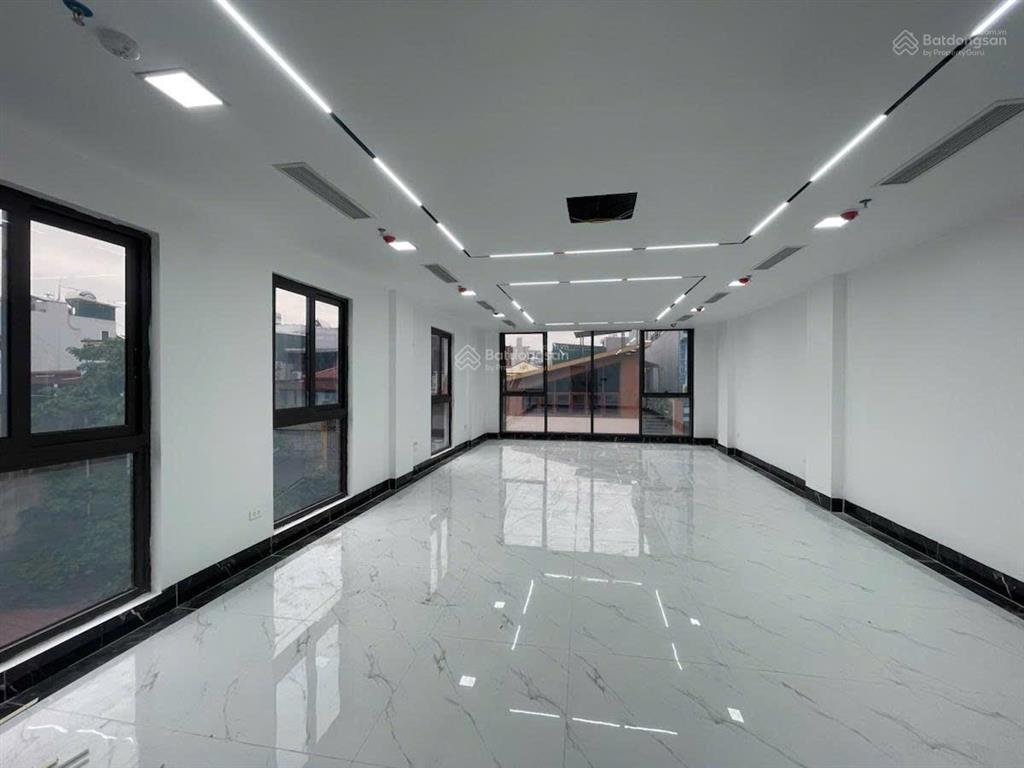 Cho thuê mp quang trung, 100m2, 8 tầng, mt 6m, thang máy, nhà mới, 79tr