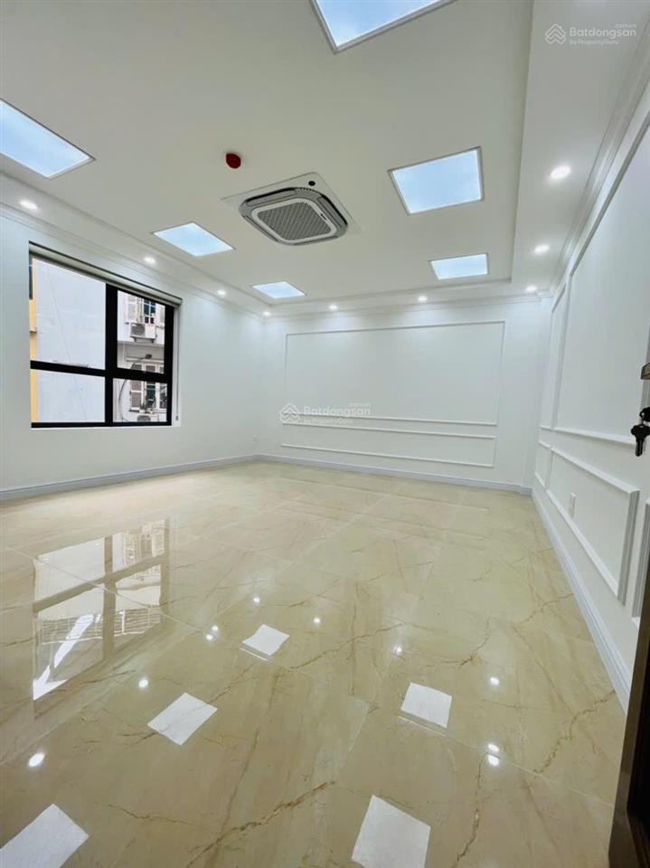 Cho thuê nhà nguyễn hoàng, 110m2, 7 tầng, thông sàn, thang máy, nhà đẹp, 85tr