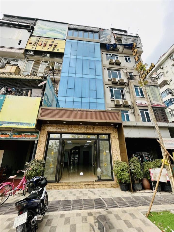 Cho thuê nhà khúc thừa dụ, 110m2, 7 tầng, thông sàn, thang máy, pccc, 100tr