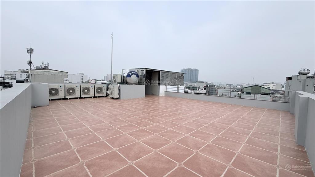 Tôi cho thuê mp vương thừa vũ, 200m2, 9 tầng, mt 12m, thông sàn, nhà mới, 235tr