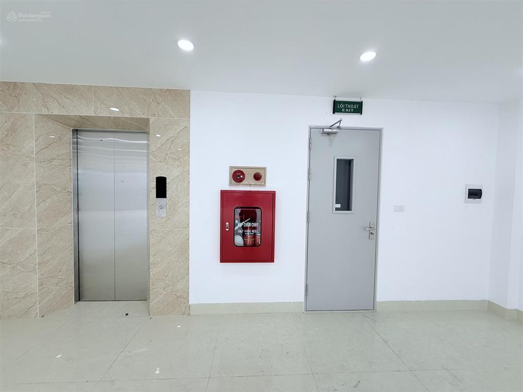 Cho thuê nhà trần đăng ninh, 95m2, 6 tầng, mt 7m, thông sàn, thang máy, 80tr