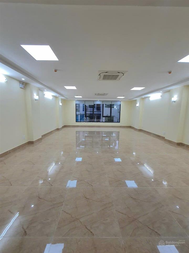 Cho thuê mp vương thừa vũ, 110m2, 9 tầng, mt 7.5m, thông sàn, thang máy, pccc