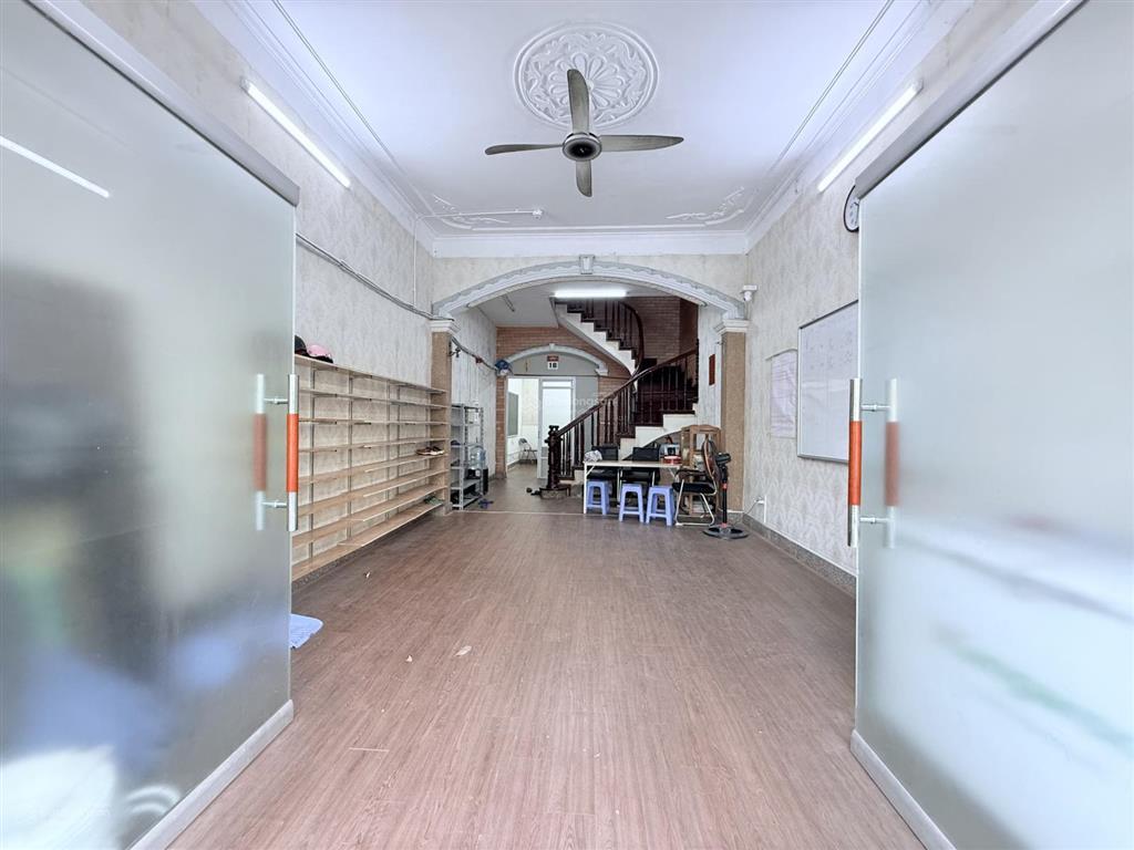 Cho thuê nhà phạm tuấn tài, 65m2, 5 tầng, mt 4.5m, vp, kd, đào tạo, 25tr