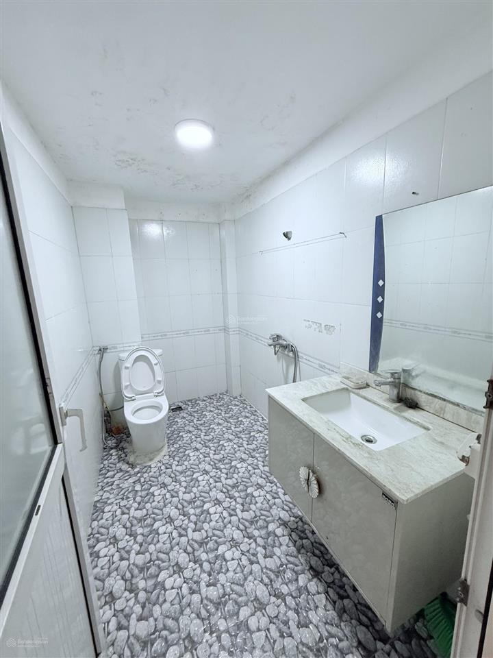 Cho thuê nhà phạm tuấn tài, 65m2, 5 tầng, mt 4.5m, vp, kd, đào tạo, 25tr