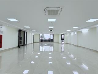 Cho thuê nhà trường chinh, 210m2, 9 tầng, thông sàn, thang máy, pccc, 235tr