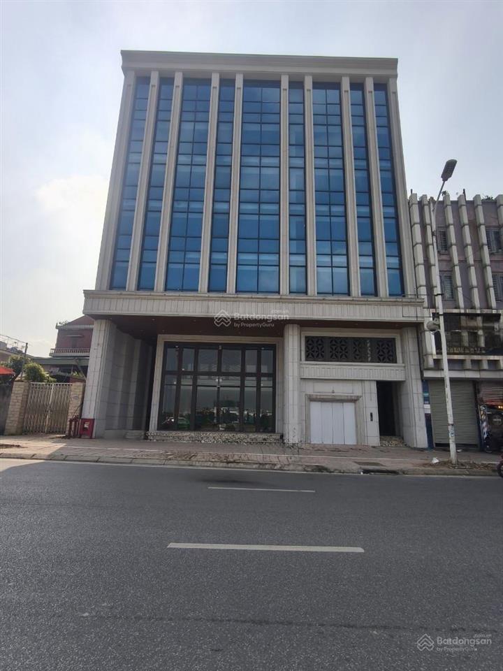 Cho thuê mp quang trung, 700m2, 10 tầng, mt 18.5m, 3 thang máy, pccc, nhà mới