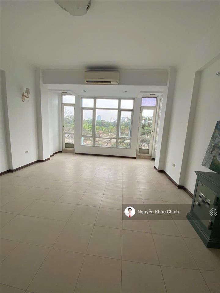 Cho thuê nhà mp nguyễn khang, 55m2, 5 tầng, thang máy, 30tr