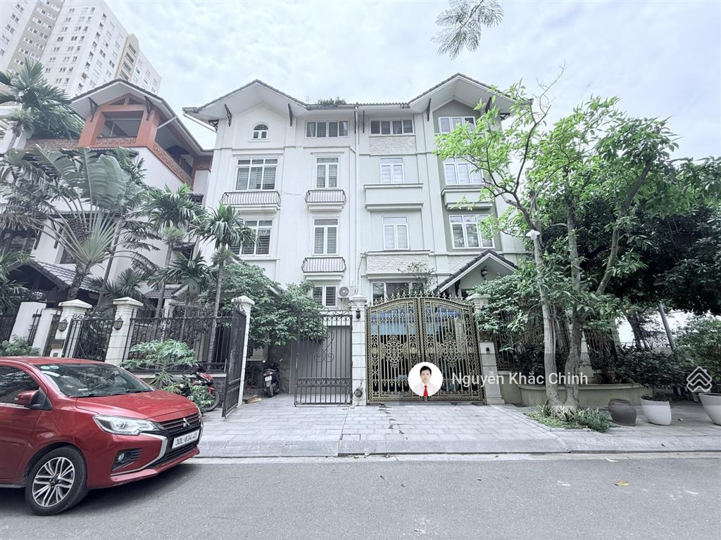 Cho thuê biệt thự nguyễn chánh, 150m2, 5 tầng, mt 10m, mới đẹp, 60tr