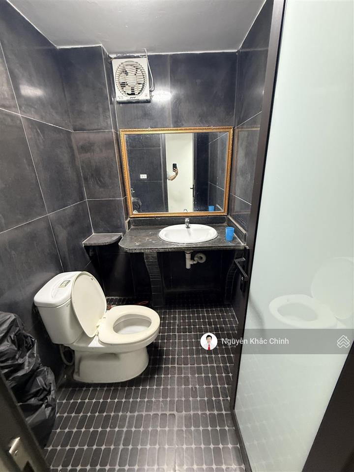Cho thuê nhà văn quán, 70m2, 6 tầng, thang máy, pccc, 48tr