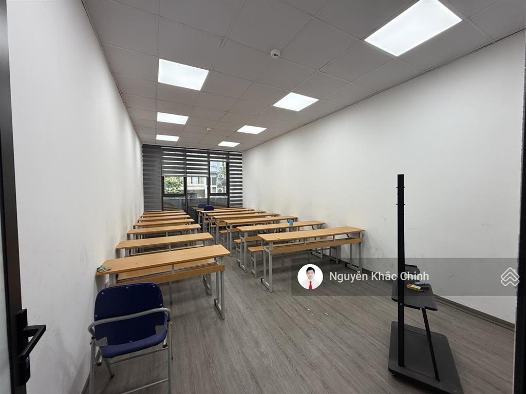 Cho thuê nhà văn quán, 70m2, 6 tầng, thang máy, pccc, 48tr