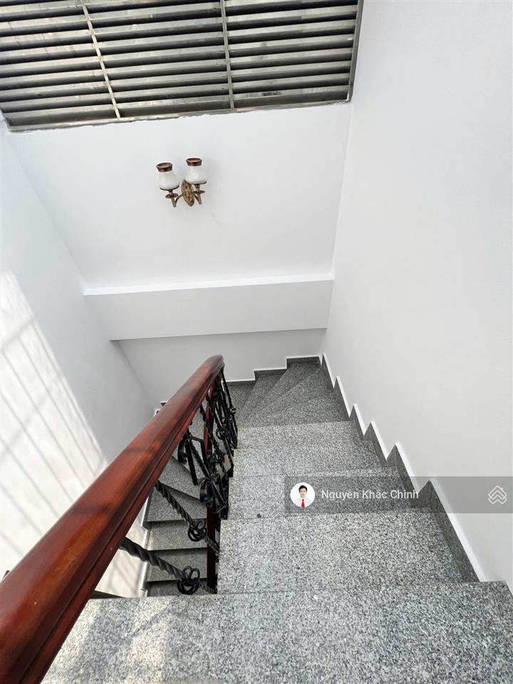 Tôi cho thuê mp mễ trì, 60m2, 7 tầng, thang máy, 34.5tr