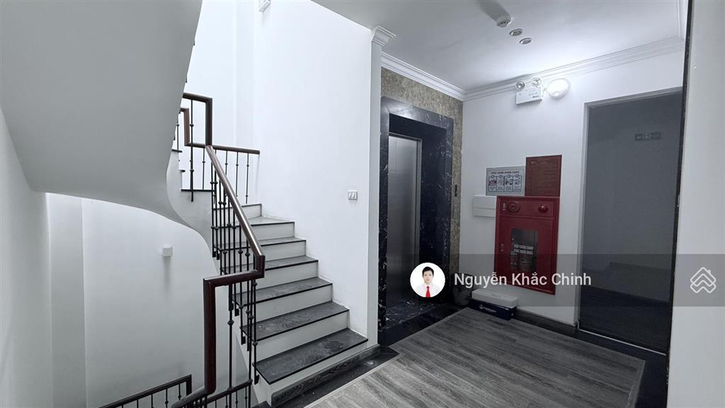 Cho thuê nhà nam trung yên, 100m2 x 8 tầng, mt 6.5m, thông sàn, thang máy, nhà đẹp
