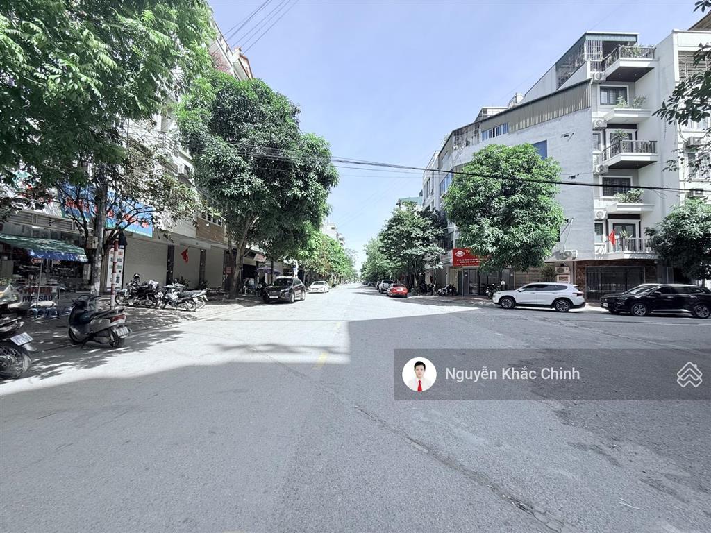 Cho thuê nhà phú diễn, 100m2, 8 tầng, mt 5m, thang máy, 55tr