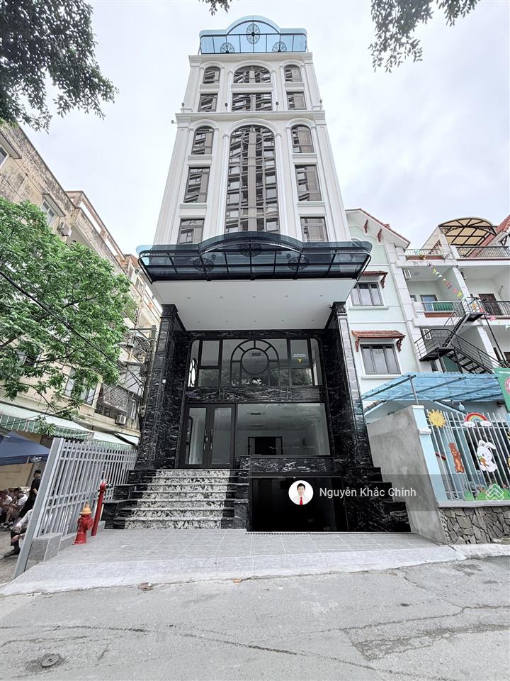 Cho thuê nhà cự lộc, nguyễn trãi, 150m2, 10 tầng, mt 7.5m, nhà mới, 230tr/th