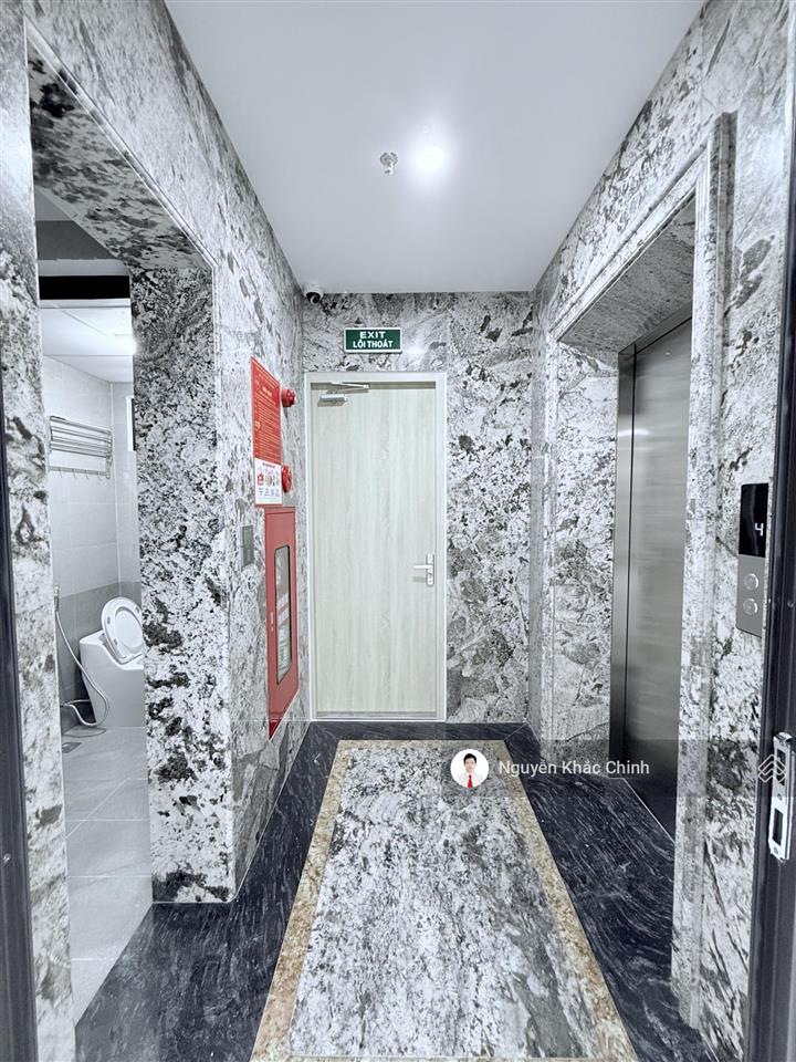 Cho thuê nhà cự lộc, nguyễn trãi, 150m2, 10 tầng, mt 7.5m, nhà mới, 230tr/th