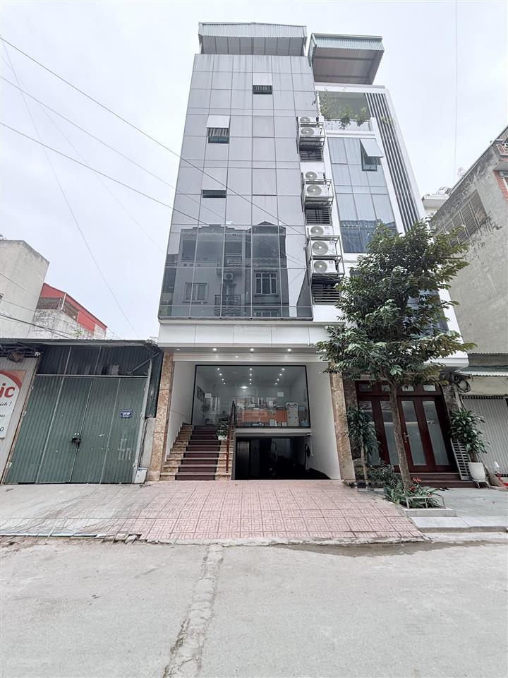 Cho thuê nhà phú diễn, 100m2, 7 tầng, mt 6m, thông sàn, thang máy, 45tr