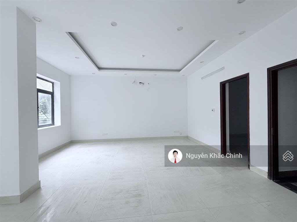 Cho thuê mp nguyễn khả trạc, 105m2 x 7 tầng, mt 6.8m, thang máy, pccc, 70 triệu/tháng