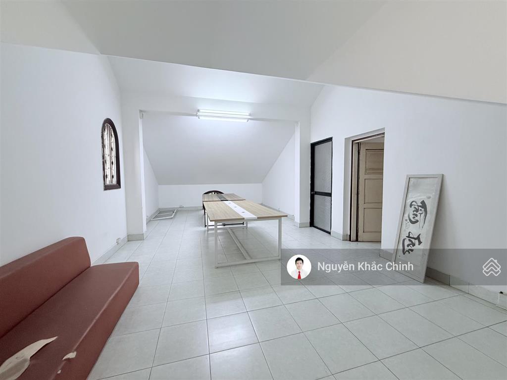 Cho thuê bt lạc long quân, 150m2, 4 tầng, mt 10m  vp, kd, ở  50tr/th