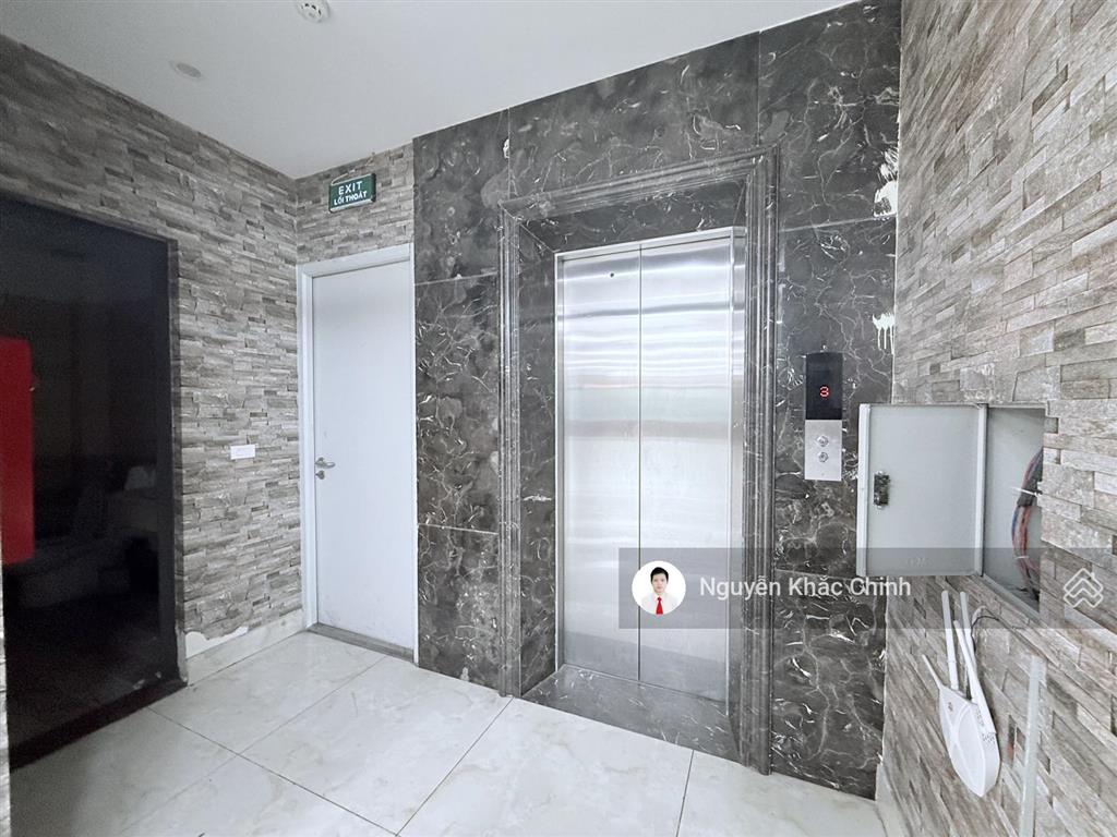 Cho thuê nhà mp vũ tông phan, 110m2, 8 tầng, mt 6m, thông sàn, pccc, 118tr/th