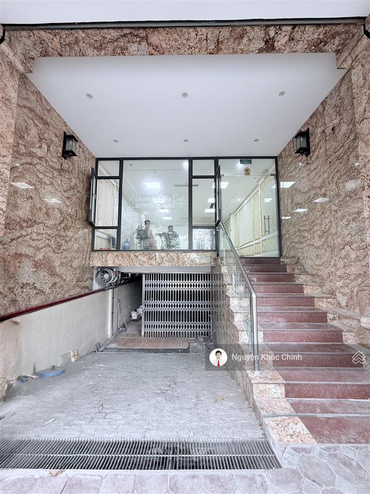 Cho thuê nhà mp vũ tông phan, 110m2, 8 tầng, mt 6m, thông sàn, pccc, 118tr/th