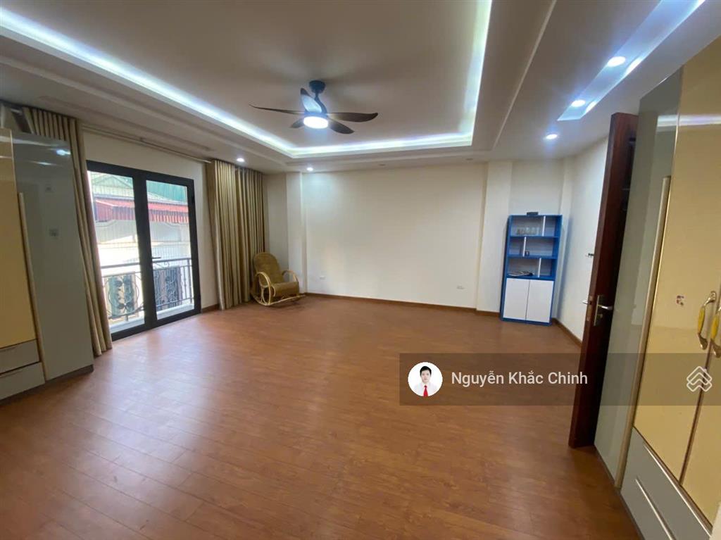 Cho thuê nhà nguyễn hoàng, 70m2, 7 tầng, thang máy, lô góc, 38tr