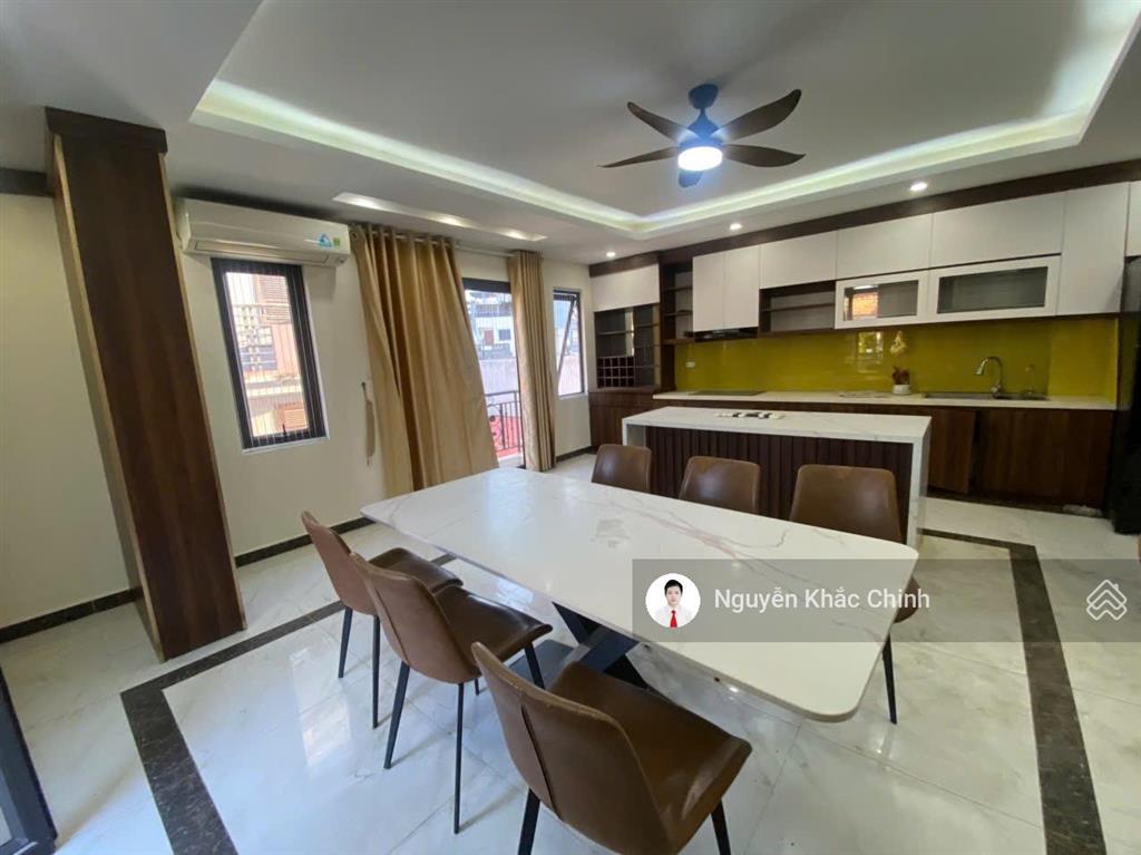 Cho thuê nhà nguyễn hoàng, 70m2, 7 tầng, thang máy, lô góc, 38tr