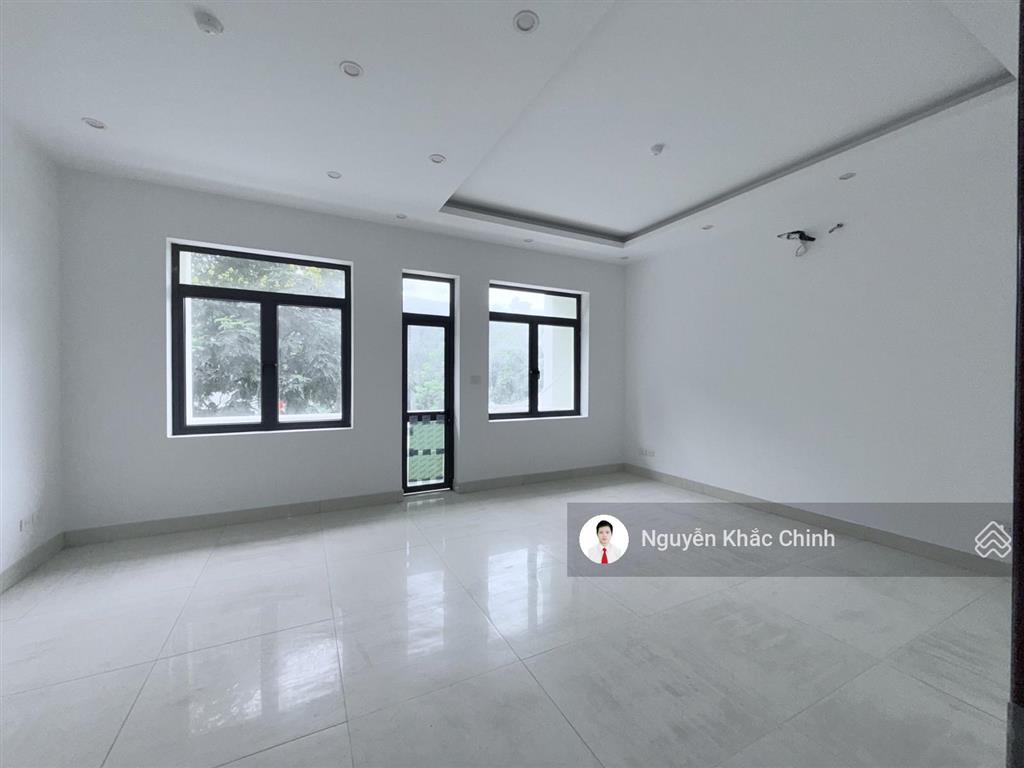 Cho thuê mp trần quốc hoàn, 60m2, 5 tầng, vp, spa, đào tạo, showroom, 35tr