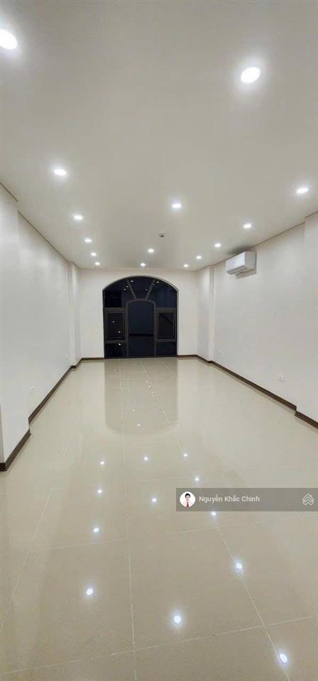 Cho thuê nhà mạc thái tổ, 60m2 x 8 tầng, thang máy, nhà đẹp, 45 triệu/tháng
