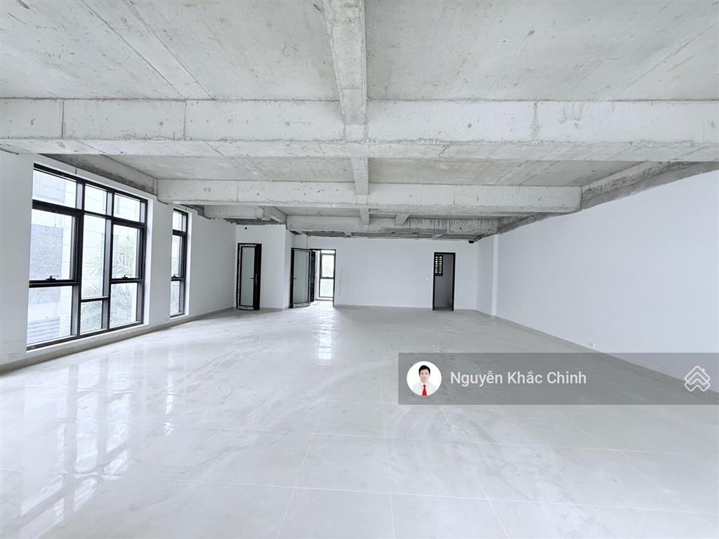 Cho thuê mp xuân tảo ngay star lake, 240m2, 6 tầng, mt 10m, thông sàn, thang máy, 150tr/th