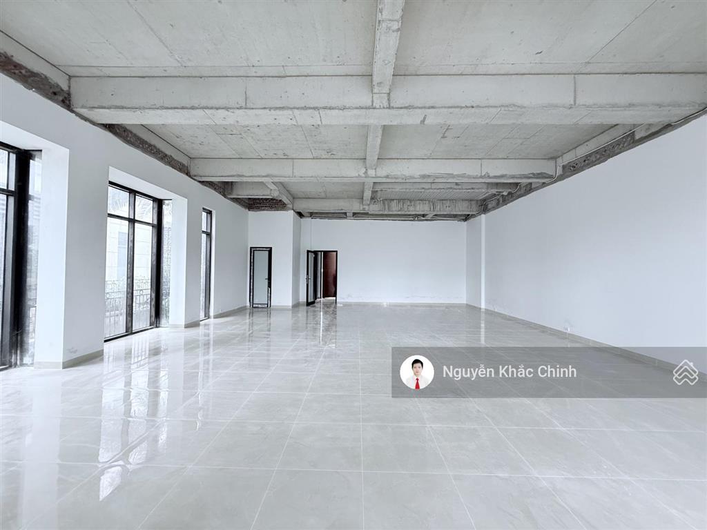 Cho thuê mp xuân tảo ngay star lake, 240m2, 6 tầng, mt 10m, thông sàn, thang máy, 150tr/th