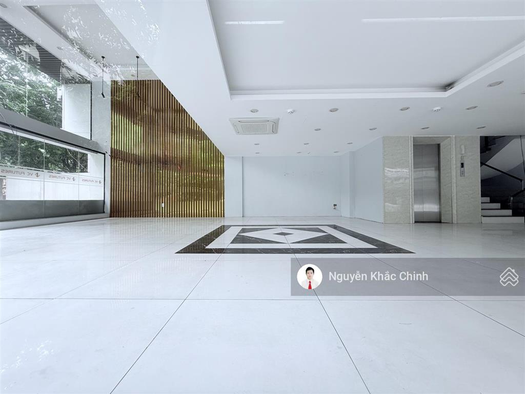Cho thuê nguyễn cơ thạch, 180m2, 9 tầng, mt 20m  vp, spa, đào tạo  185tr/th