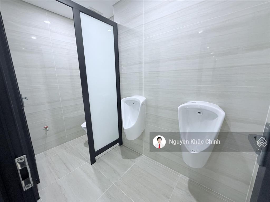 Cho thuê mp mỹ đình, 220m2, 10 tầng, mt 12m, nhà mới, pccc, mặt tiền kính