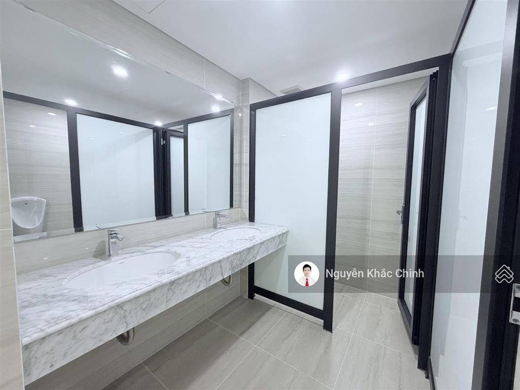 Cho thuê mp mỹ đình, 220m2, 10 tầng, mt 12m, nhà mới, pccc, mặt tiền kính