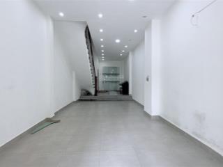 Cho thuê nhà hoàng quốc việt, 55m2, 5 tầng, ô tô, 20tr