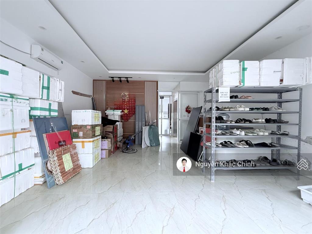 Cho thuê nhà phạm văn đồng, 100m2, 6 tầng, mt 6m, thang máy, 45tr