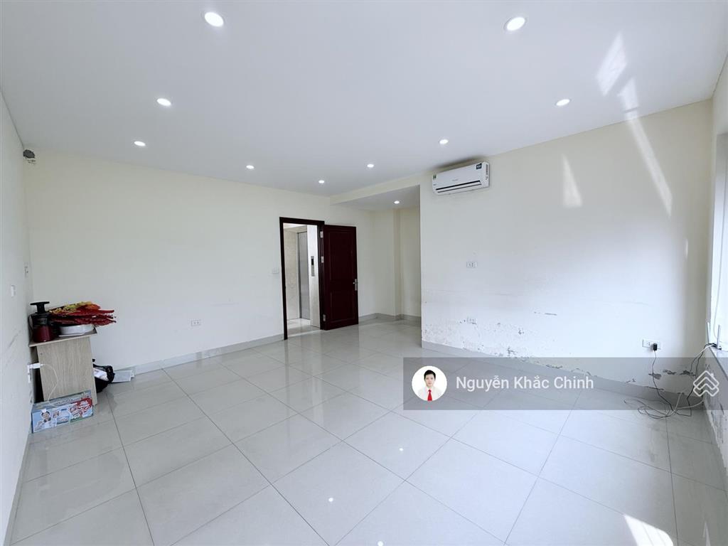 Cho thuê nhà phạm văn đồng, 100m2, 6 tầng, mt 6m, thang máy, 45tr