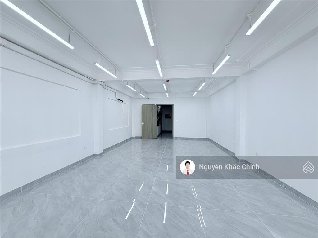 Cho thuê nhà nghĩa đô, 70m2 x 6 tầng, thông sàn, thang máy, pccc, 65 tr/th