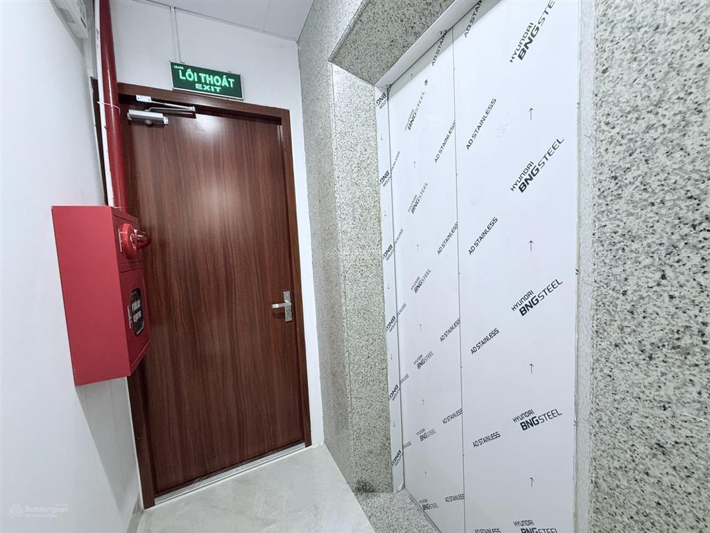 Cho thuê nhà nguyễn cơ thạch, 80m2, 7 tầng, thông sàn, thang máy, pccc, 40tr
