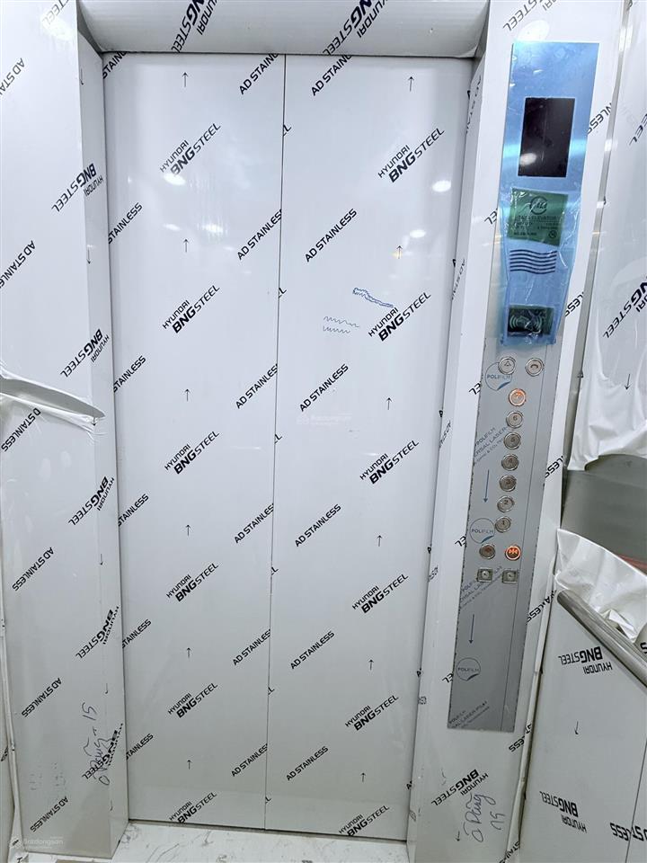 Cho thuê nhà nguyễn cơ thạch, 80m2, 7 tầng, thông sàn, thang máy, pccc, 40tr