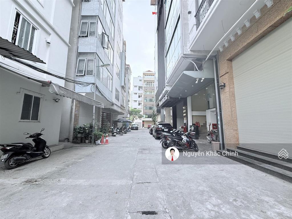 Cho thuê nhà nguyễn xiển, 120m2, 8 tầng, thang máy, pccc, nhà đẹp, 80tr/th