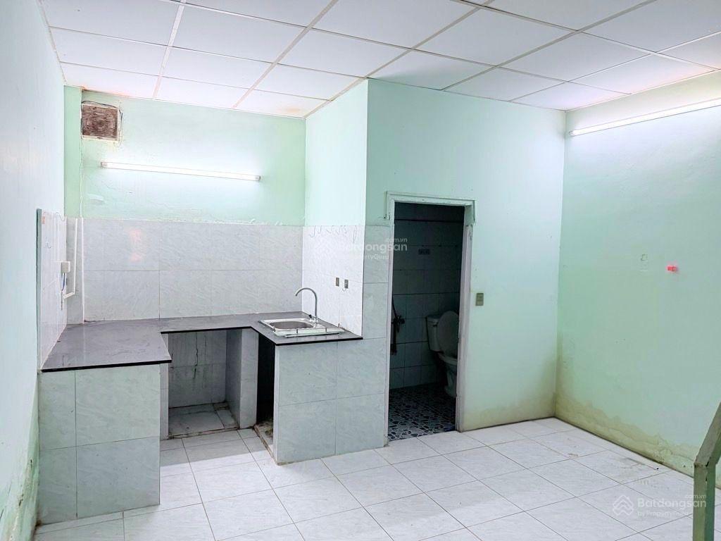 Hàng ngợp  hiệp bình thủ đức  60m2  chỉ 4.65 tỷ