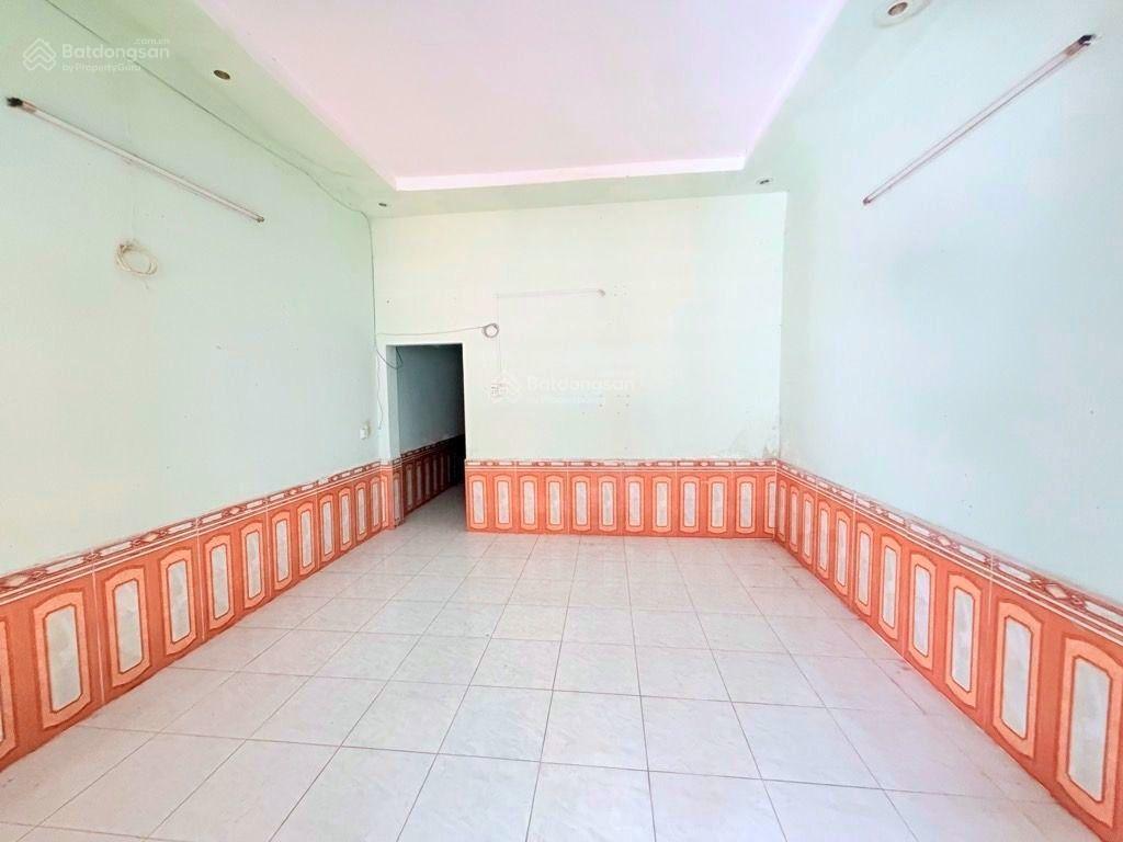 Hàng ngợp  hiệp bình thủ đức  60m2  chỉ 4.65 tỷ