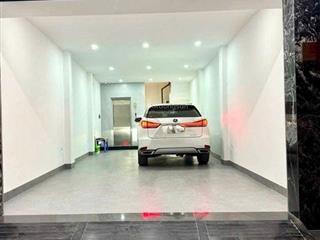 Bán nhà ngọc lâm  khu vực hiếm lô góc  ô tô 7 chỗ vào nhà  thang máy