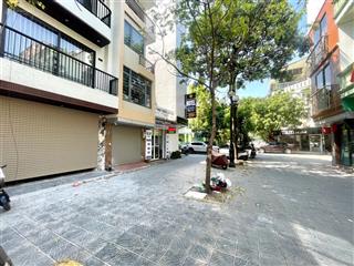 Bán căn nhà vip phố trạm  đường 10m vỉa hè  7 tầng thang máy  gara ô tô 7 chỗ