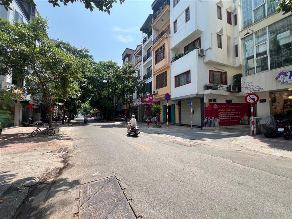 Bán nhà mới tinh ngọc lâm  long biên  cách mặt phố 1 nhà  7 tầng tháng máy  ô tô vào nhà