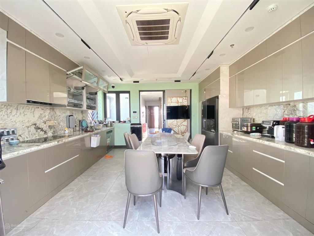 Bán nhà long biên 100m2 8 tầng thang máy 2 mặt thoáng ô tô tránh gần hồ giá tốt