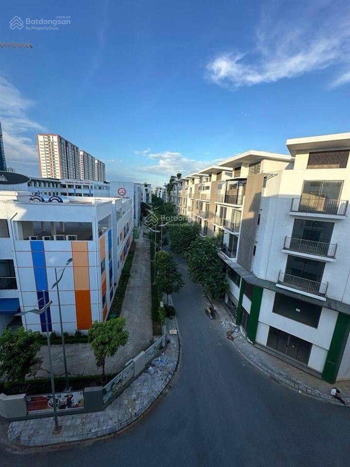 Hàng hiếm khai sơn town  liền kề lô góc 3 mặt thoáng  vỉa hè  ô tô tránh  kinh doanh sầm uất