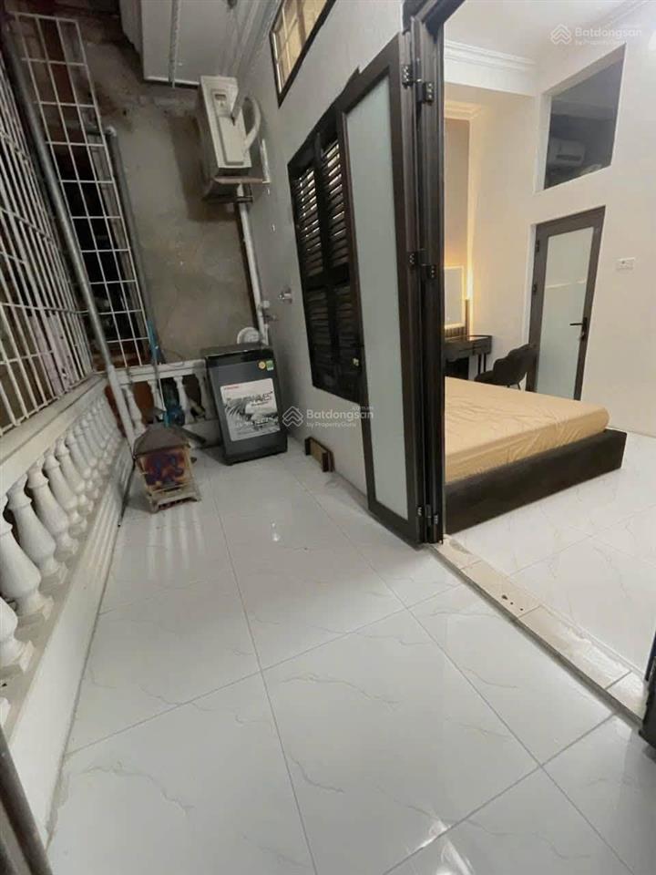 Bán lô góc ngõ 28/31 văn hương  tôn đức thắng, full nội thất dt 18m, 4 tầng, giá 5.3 tỷ